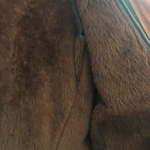 Vintage Classic Leather Jacket. Great Condition. - Picture 4 of 7